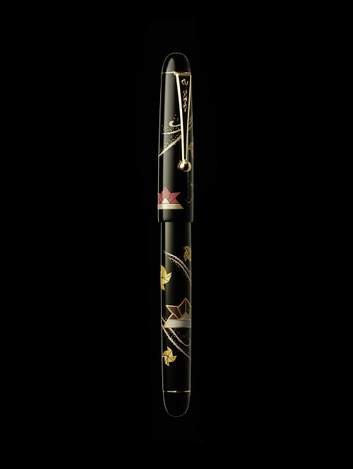 ナミキ　万年筆　日本アート　折り紙　ウサギ　M Origami-Kabuto｜NIPPON ART｜Maki-e fountain pen｜Namiki
