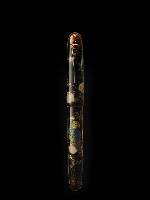 NAMIKI 蒔絵万年筆、桃とオウム 桃と鸚鵡|YUKARI ROYALE|蒔絵万年筆 | Namiki - ナミキ
